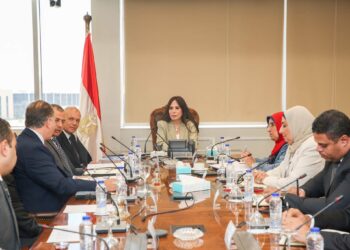 وزيرة الإسكان تلتقي بمسؤولي شركة BAMAG الألمانية لبحث التعاون بمشروعات مياه الشرب ومعالجة الصرف والصحي