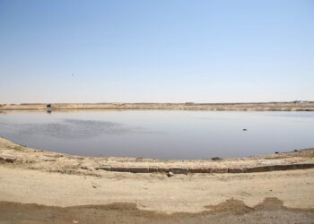 وزيرة الإسكان تتفقد محطة معالجة الصرف الصحي بمدينة مرسى مطروح