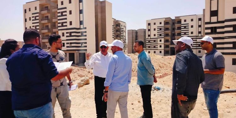 وزيرة الإسكان تتابع الموقف التنفيذي لمشروعات «سكن لكل المصريين» بمدن حدائق العاشر من رمضان وحدائق أكتوبر و15 مايو
