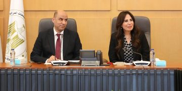 بالصور.. وزيرا الإسكان والعمل يكرمان أوائل طلاب المدارس الفنية لمياه الشرب والصرف الصحي ومدرسة عمار للتكنولوجيا التطبيقية