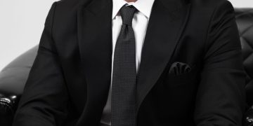 الرئيس التنفيذي ل LARZ Developments: المصداقية والالتزام ركائز أساسية لبناء منظومة عقارية تواكب متغيرات المستقبل