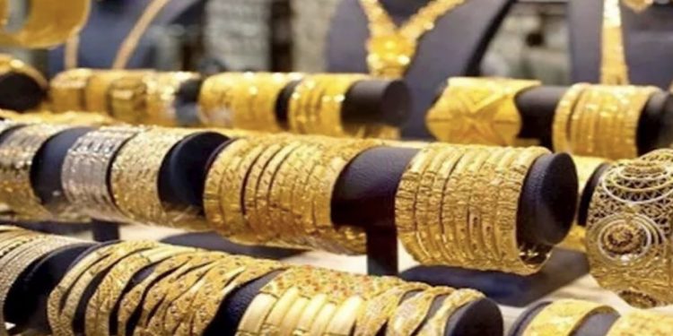 تعرف على آخر تطورات سعر الذهب اليوم السبت.. وعيار 21 يسجل 6150 جنيه للجرام